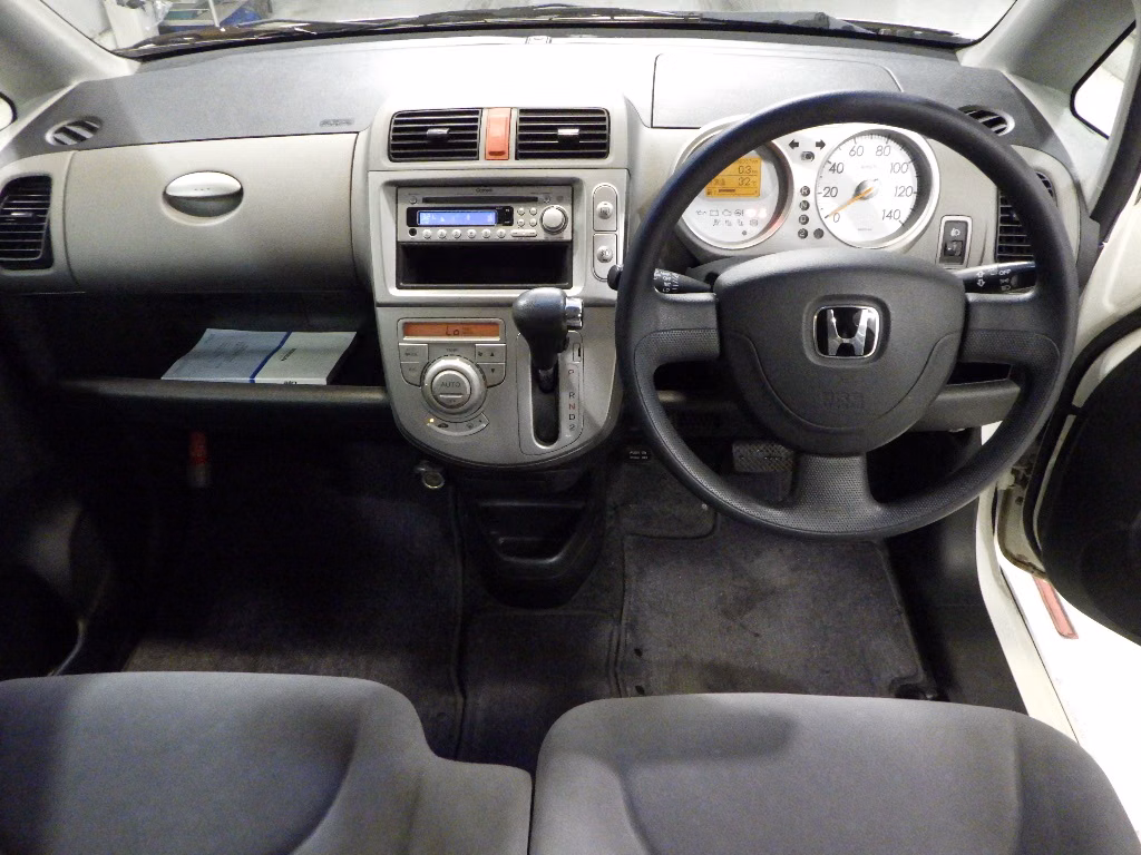 HONDA LIFE