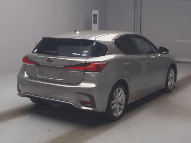 LEXUS CT200H