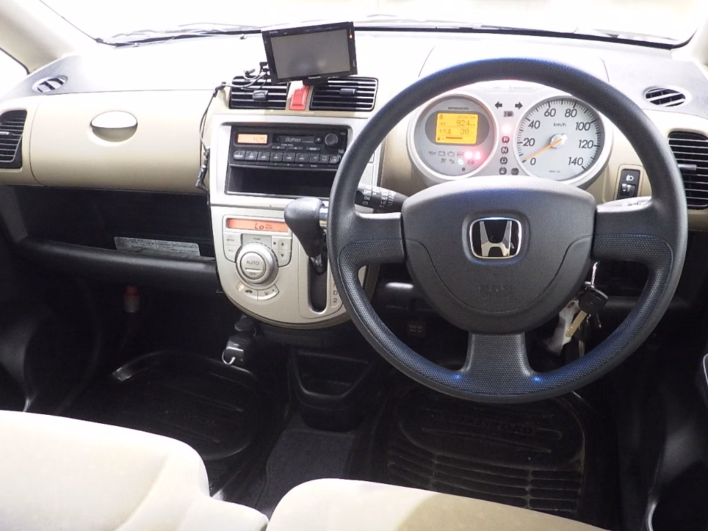 HONDA LIFE