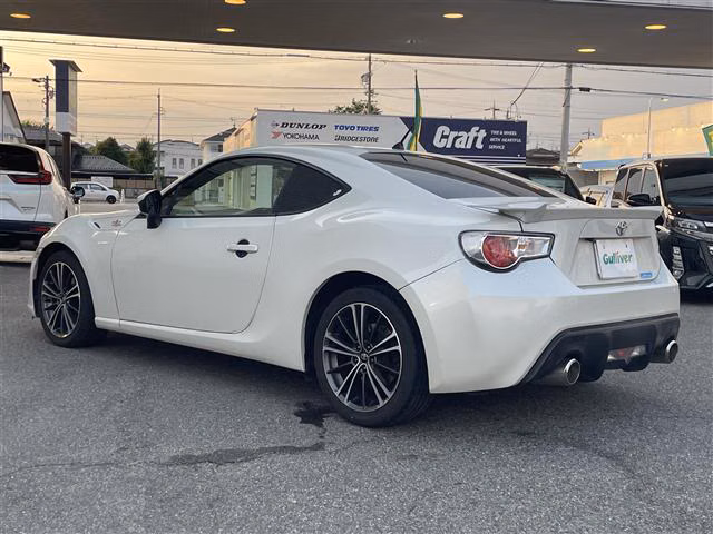 TOYOTA GT 86