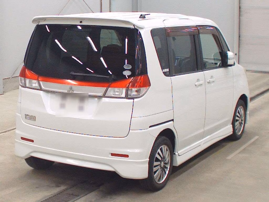 MITSUBISHI DELICA D:2