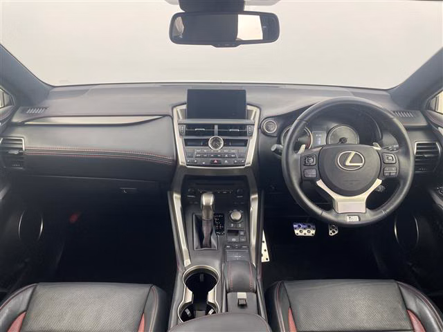 LEXUS NX200T