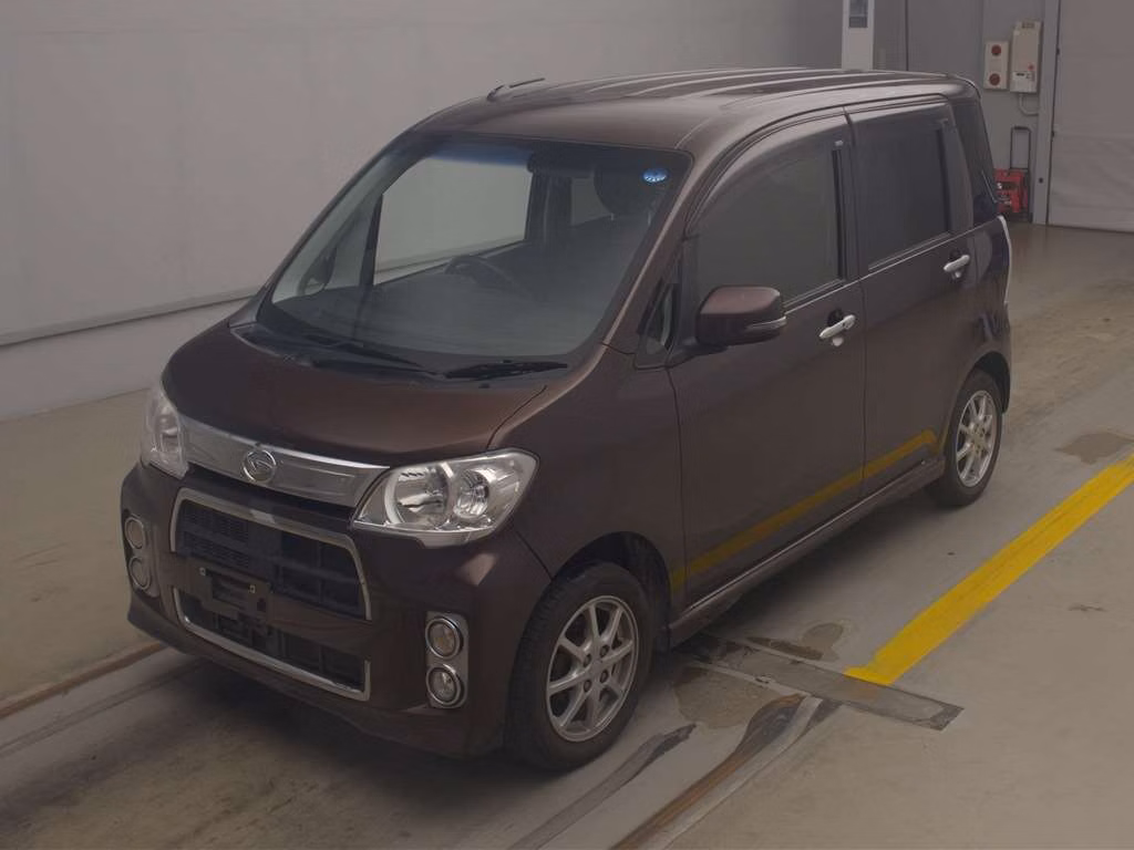 DAIHATSU TANTO EXE