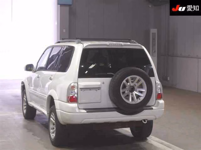 SUZUKI GRAND ESCUDO