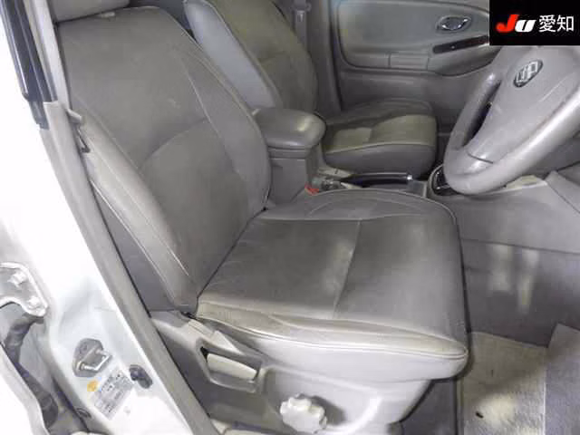 SUZUKI GRAND ESCUDO