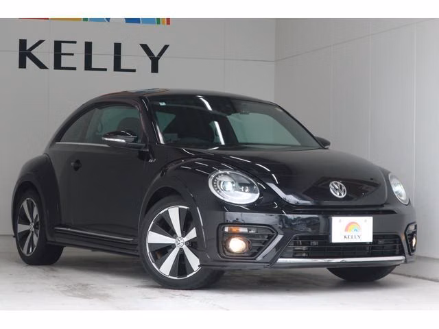 VOLKSWAGEN BEETLE