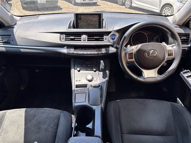 LEXUS CT200H