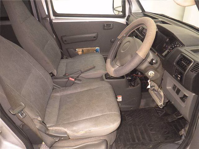 MITSUBISHI MINICAB