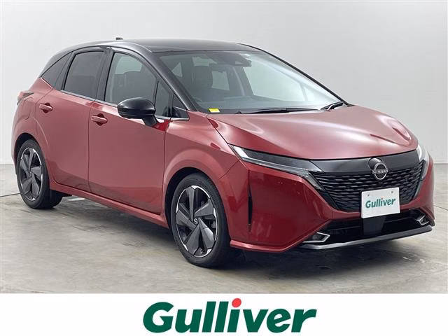 NISSAN AURA