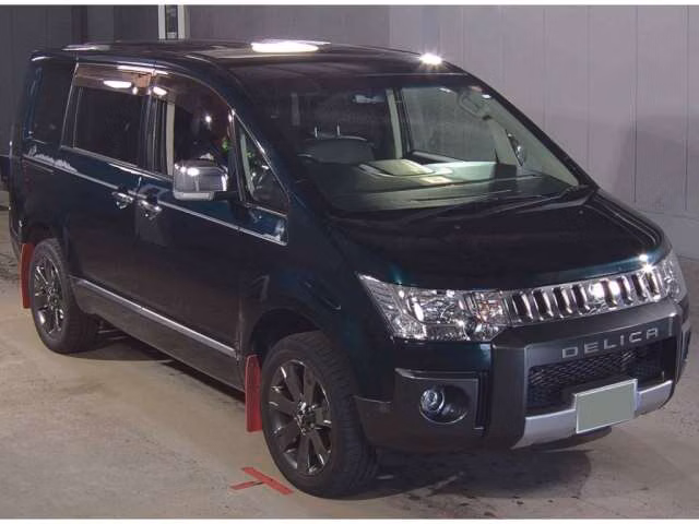 MITSUBISHI DELICA D:5