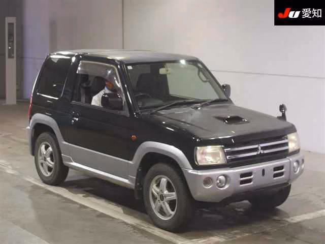 MITSUBISHI PAJERO MINI