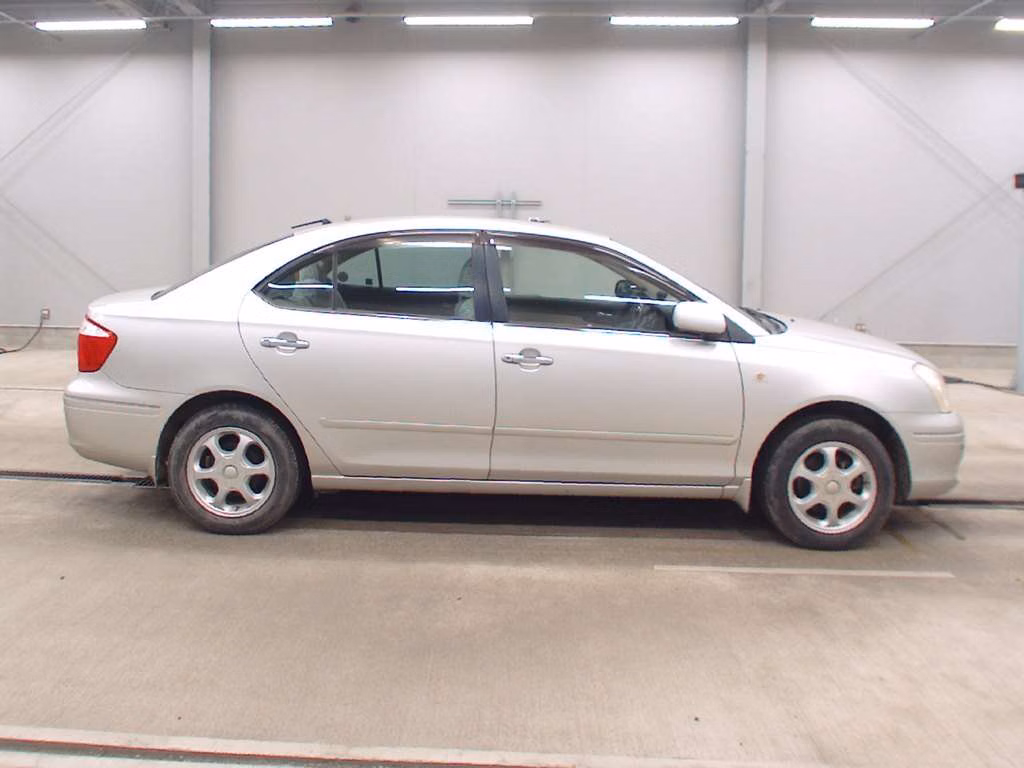 TOYOTA PREMIO