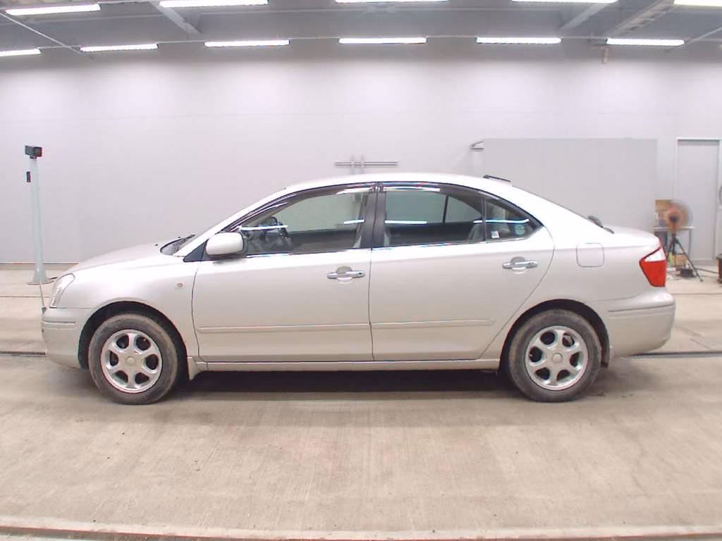 TOYOTA PREMIO
