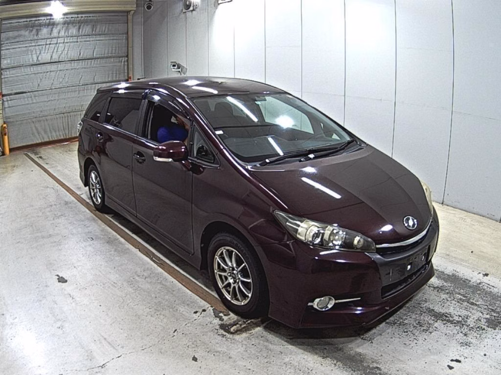 TOYOTA WISH