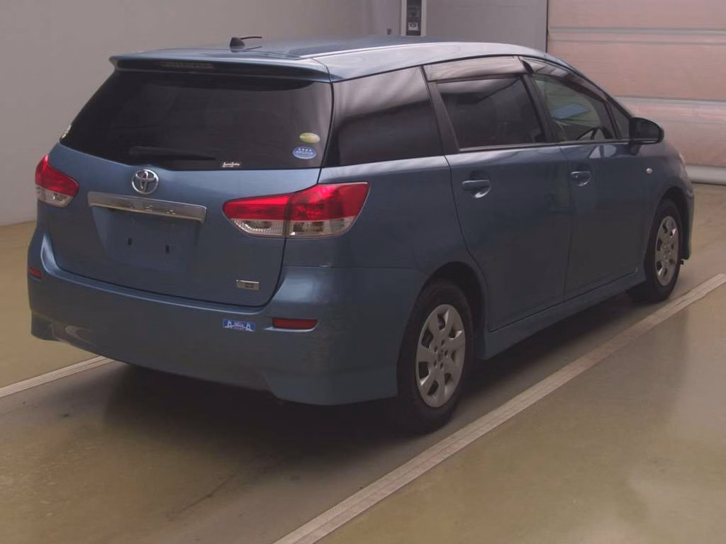 TOYOTA WISH
