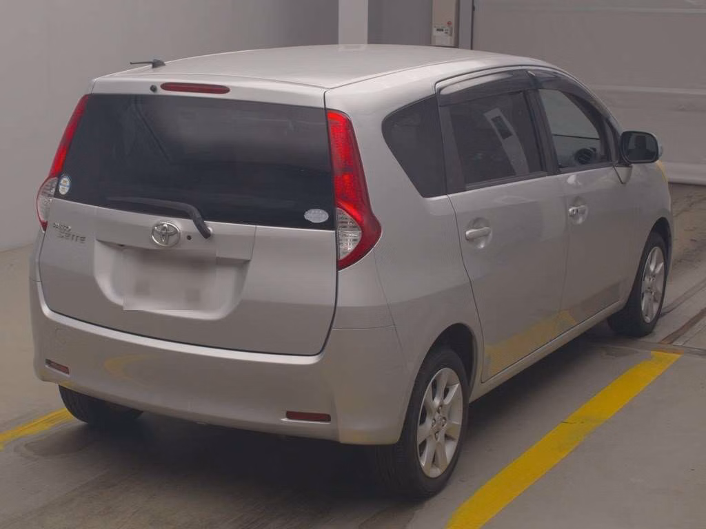 TOYOTA PASSO SETTE