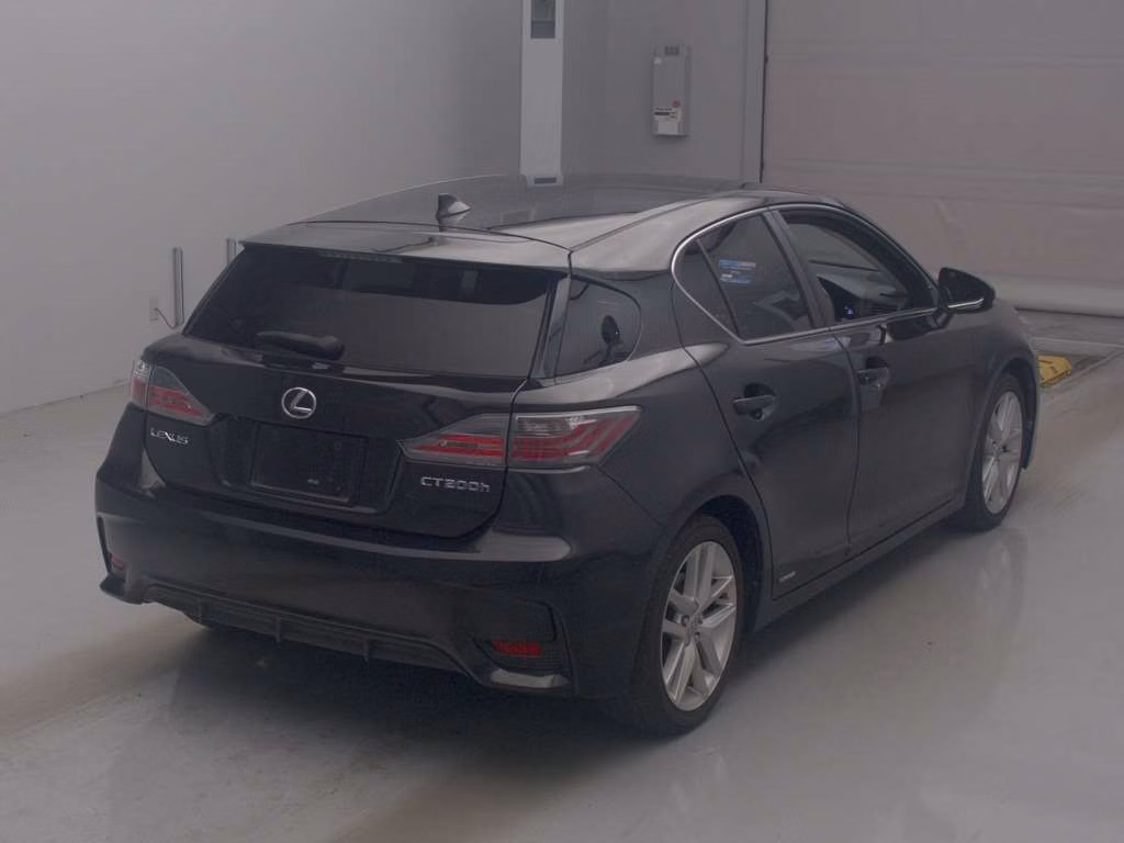 LEXUS CT200H