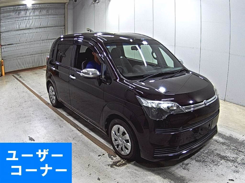 TOYOTA SPADE