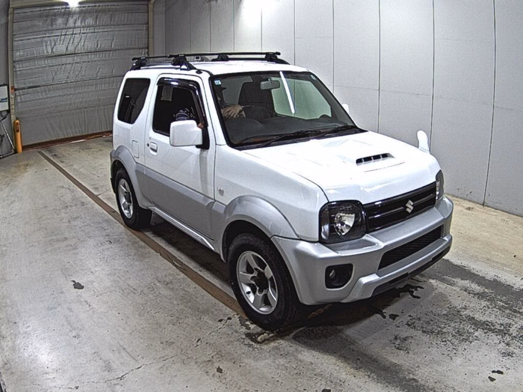 SUZUKI JIMNY SIERRA