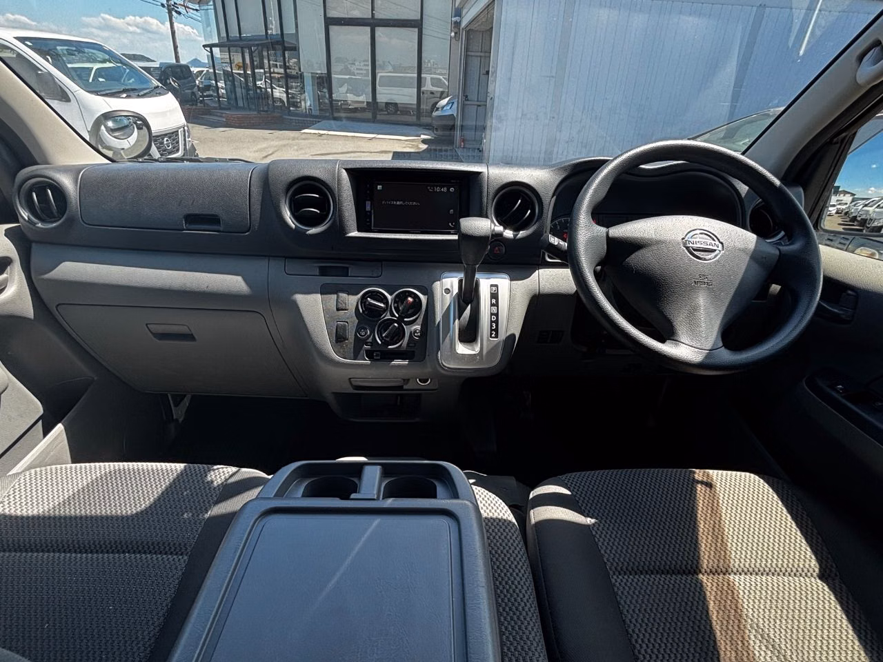 NISSAN NV350 CARAVAN