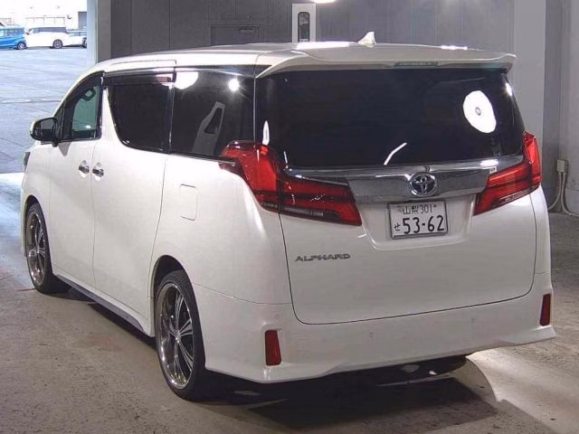 TOYOTA ALPHARD