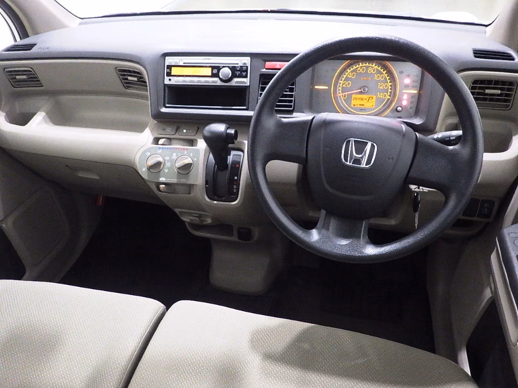 HONDA LIFE