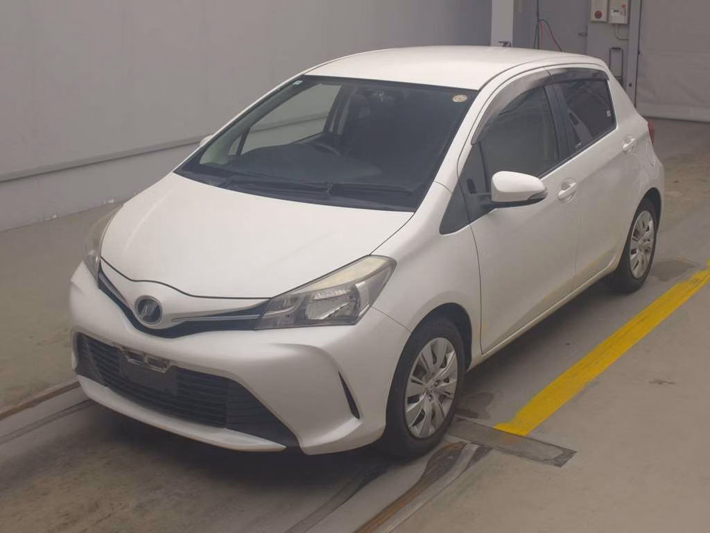 TOYOTA VITZ
