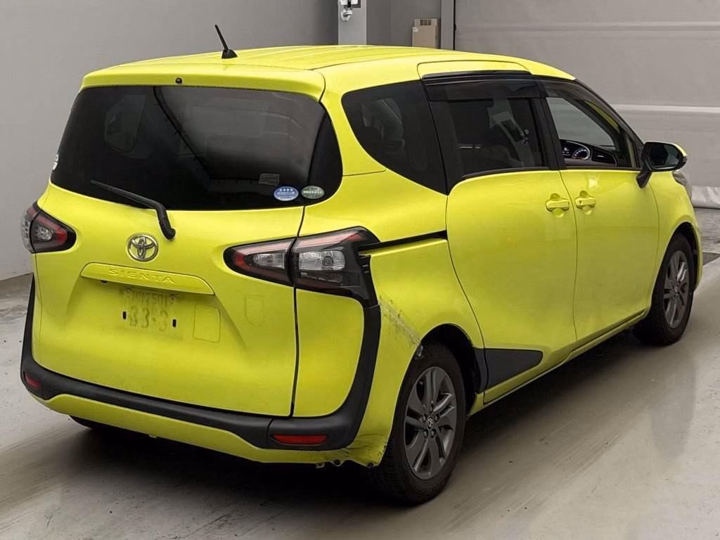 TOYOTA SIENTA