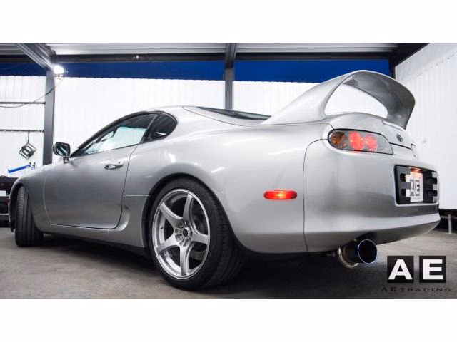 TOYOTA SUPRA