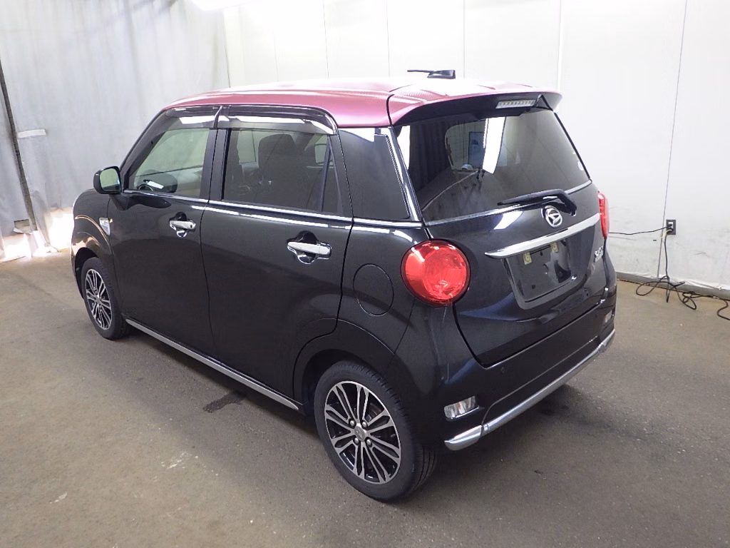 DAIHATSU CAST