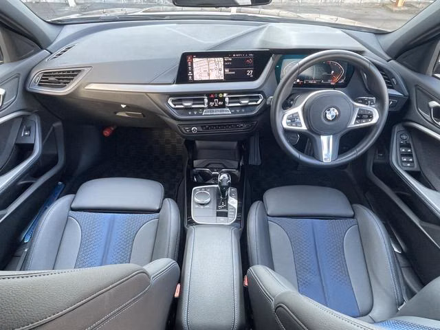 BMW 1-SERIES