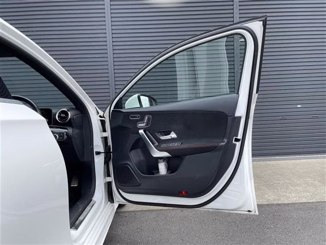 MERCEDES-BENZ A-CLASS