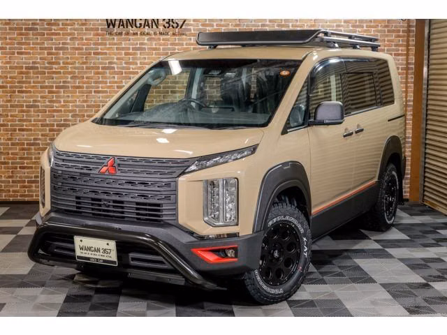 MITSUBISHI DELICA D:5