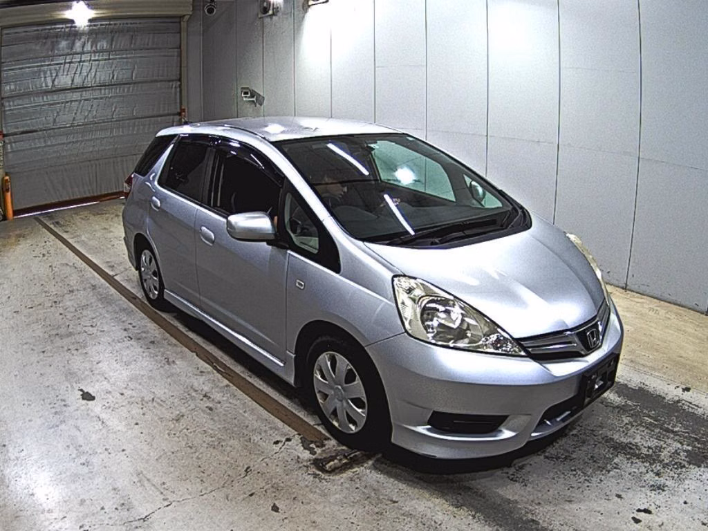 HONDA FIT SHUTTLE