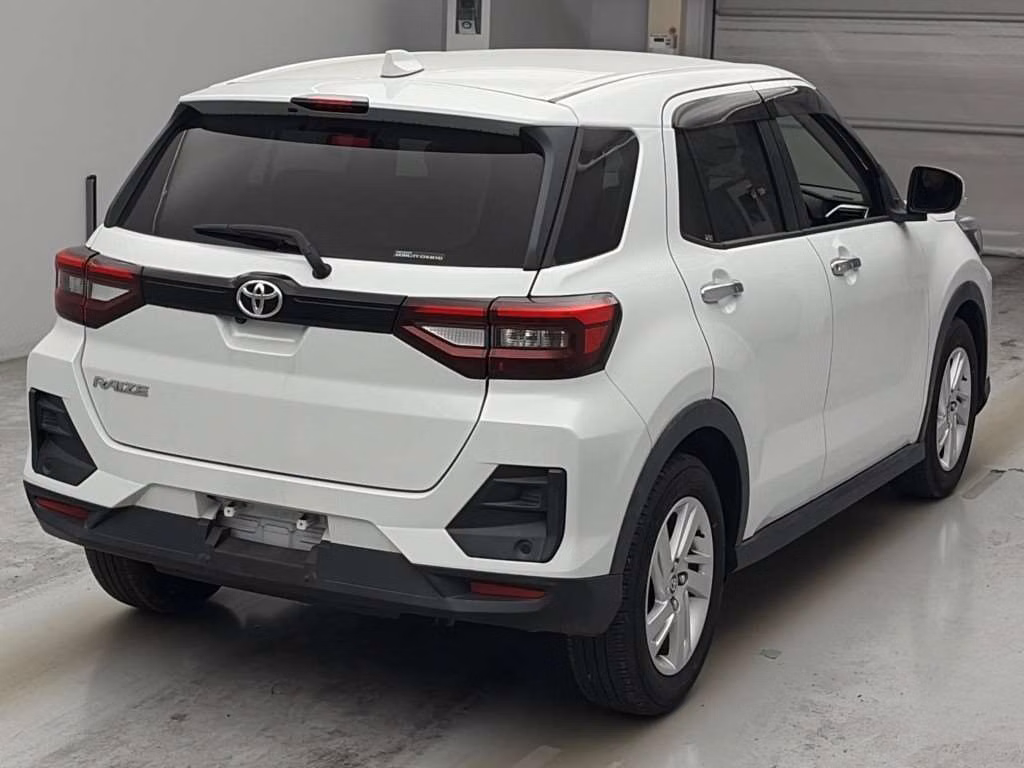 TOYOTA RAIZE