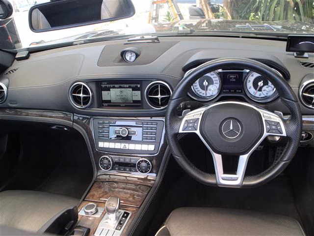 MERCEDES-BENZ SL-CLASS