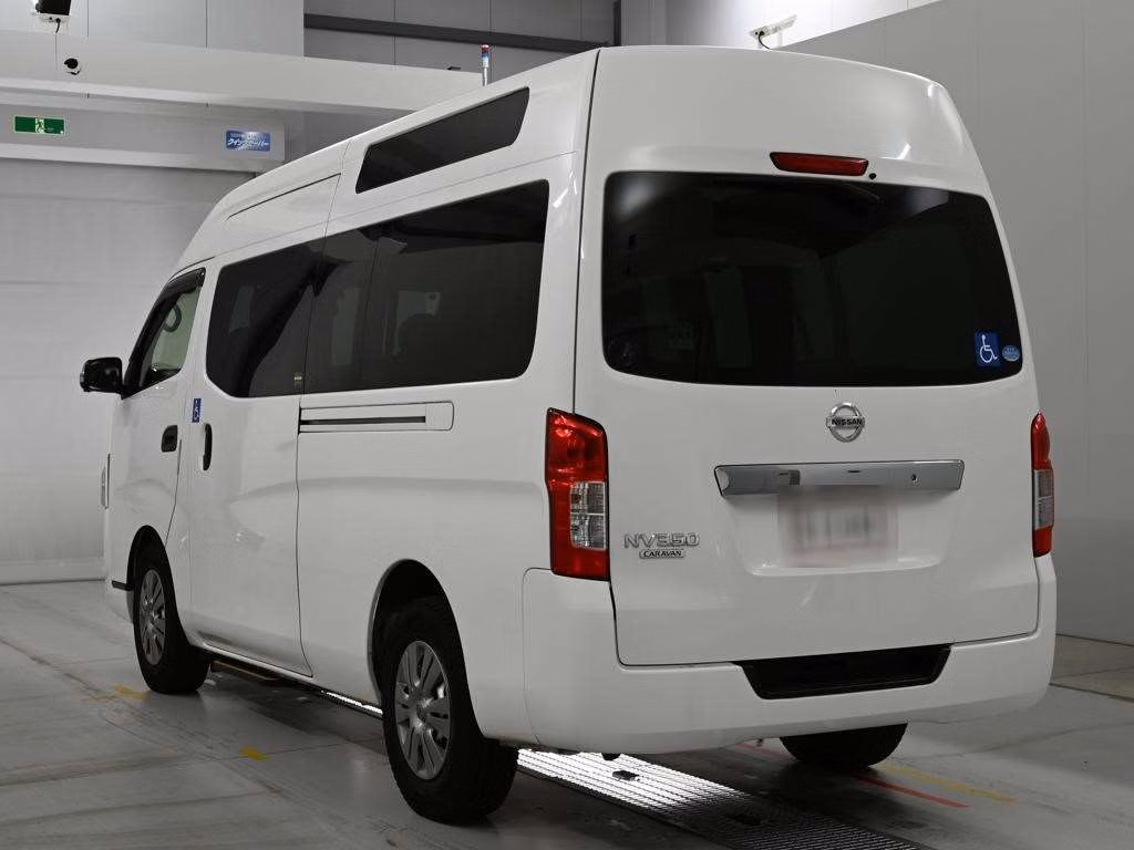 NISSAN NV350 CARAVAN