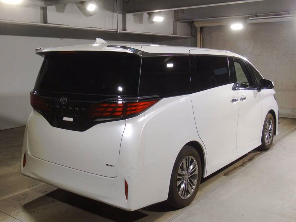 TOYOTA ALPHARD