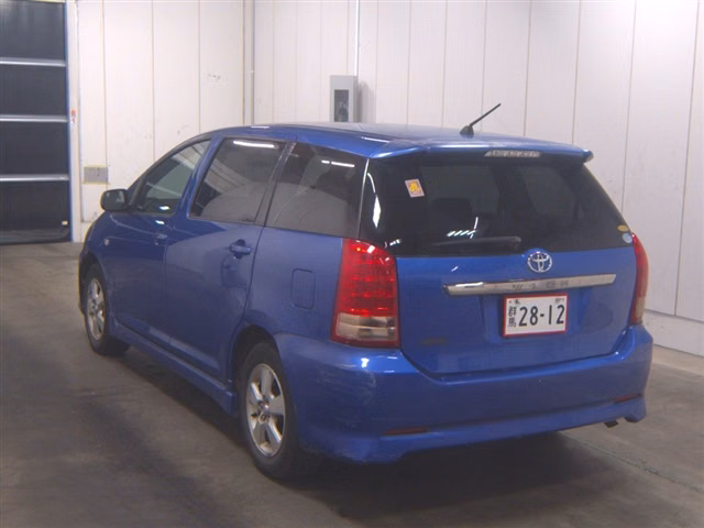 TOYOTA WISH