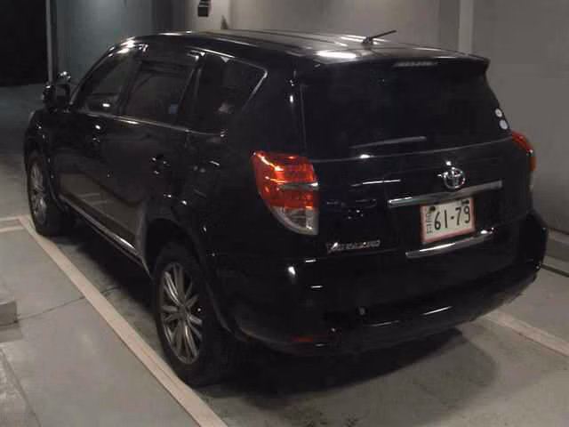 TOYOTA VANGUARD