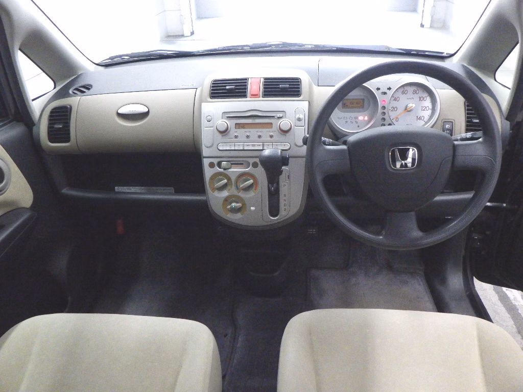 HONDA LIFE