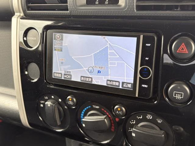 TOYOTA FJ CRUISER