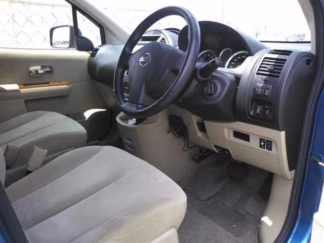 NISSAN LAFESTA