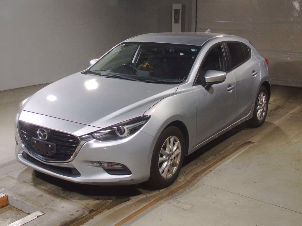 MAZDA AXELA