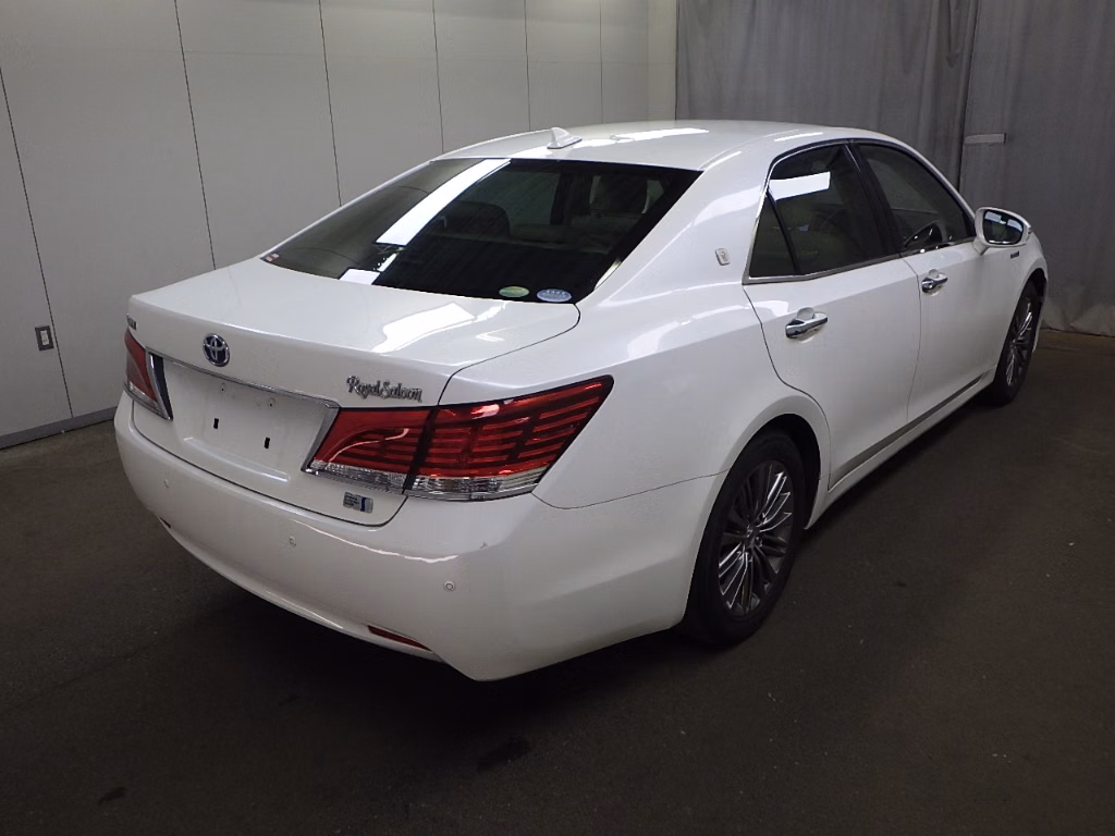 TOYOTA CROWN
