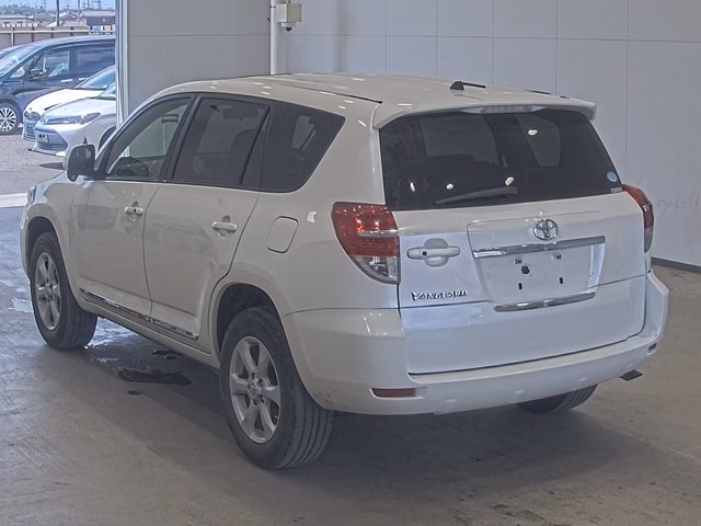 TOYOTA VANGUARD
