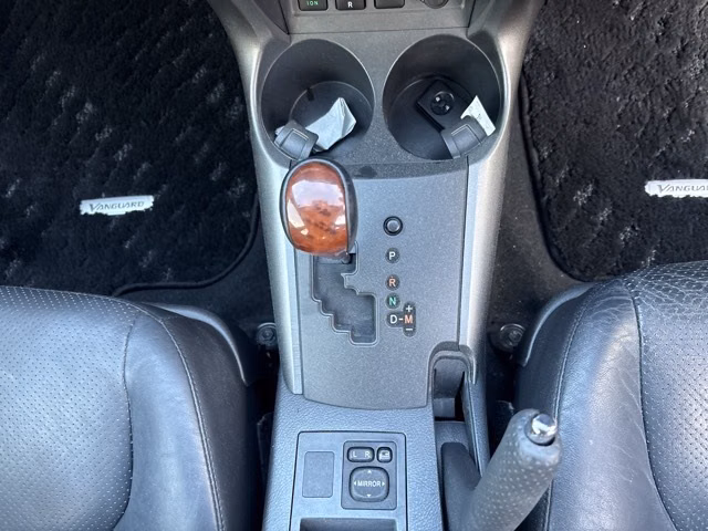 TOYOTA VANGUARD