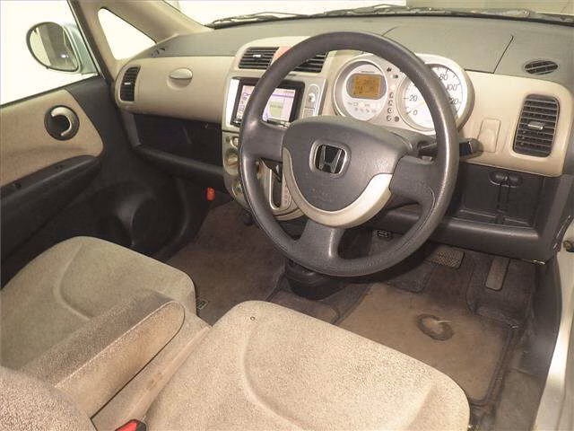 HONDA LIFE