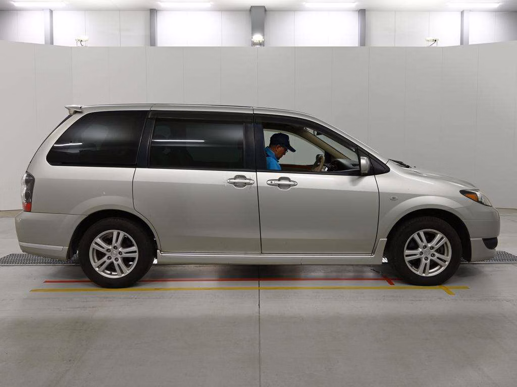 MAZDA MPV