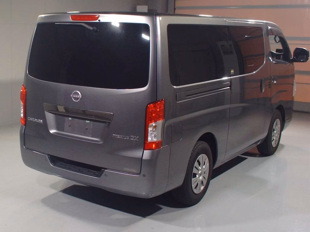NISSAN NV350 CARAVAN